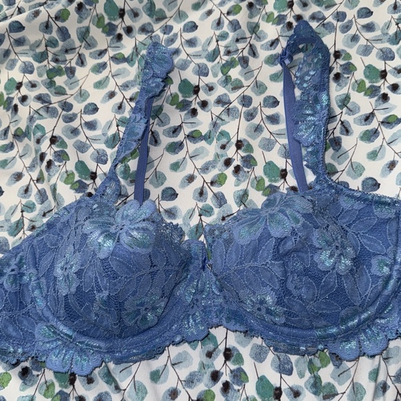 Victorias Secret Bra! - Picture 9 of 9